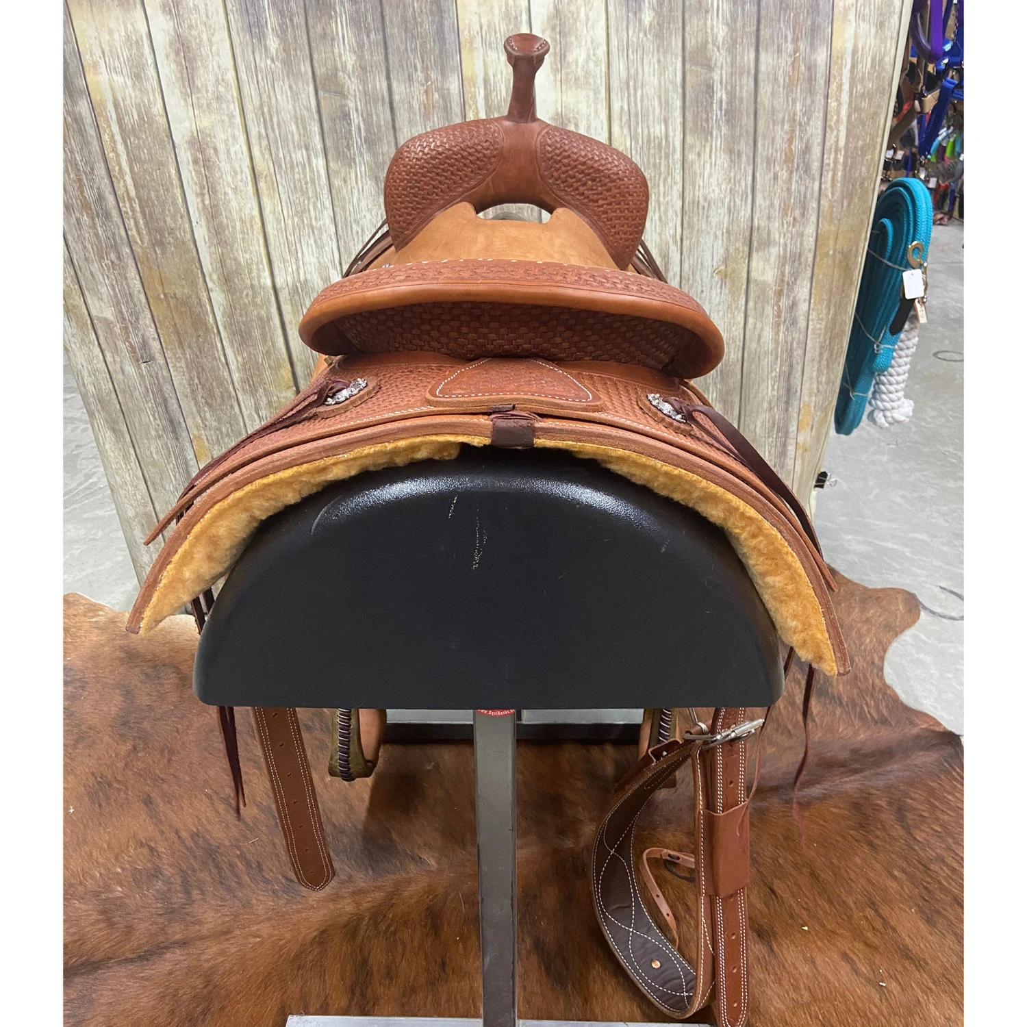 HR Saddlery 15.5 Inch Basic Ranch Cutter Saddle 7 HR Saddlery 15.5 Inch Basic Ranch Cutter Saddle - Image 5