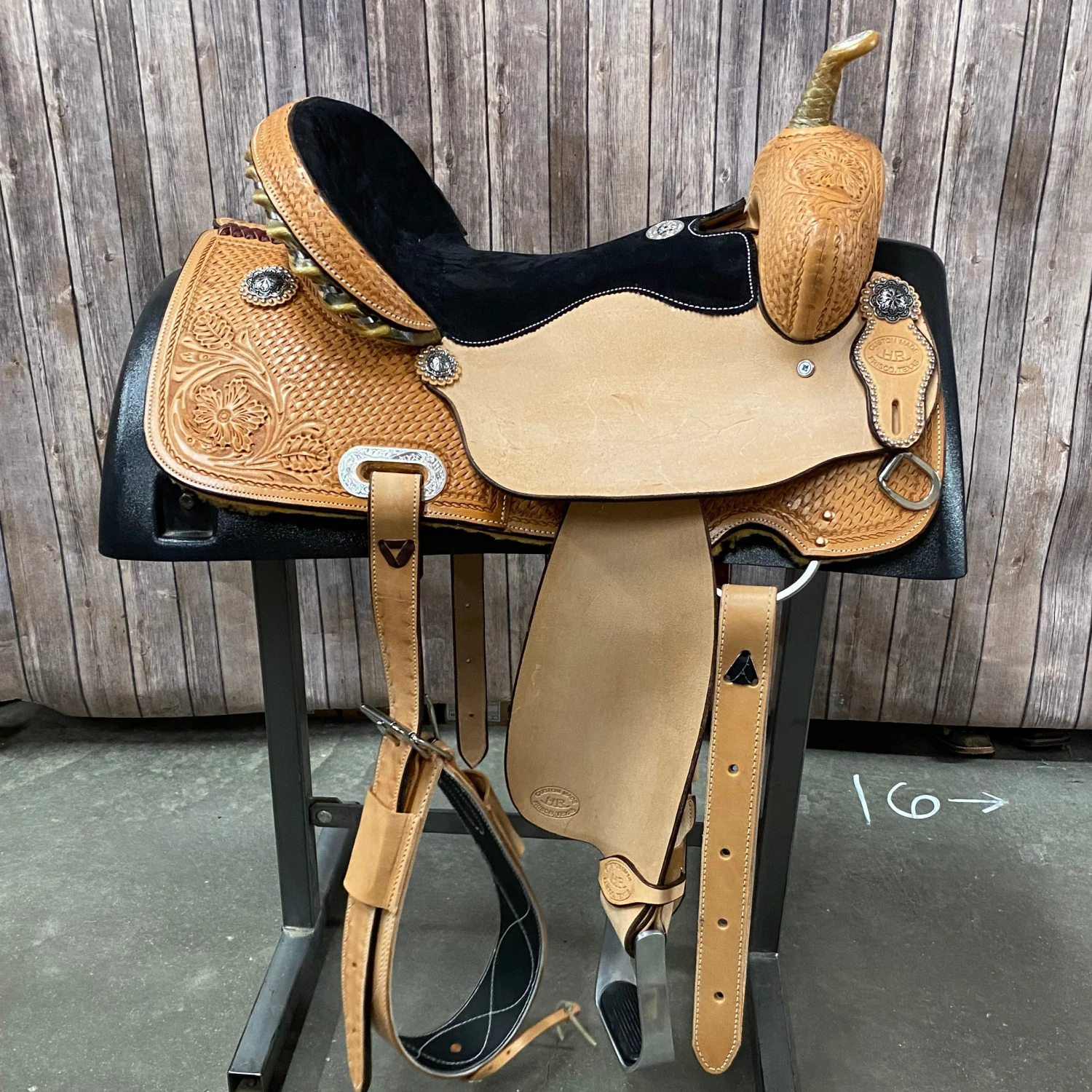 HR Saddlery 16 Inch Barrel Saddle. 4 HR Saddlery 16 Inch Barrel Saddle. - Image 2